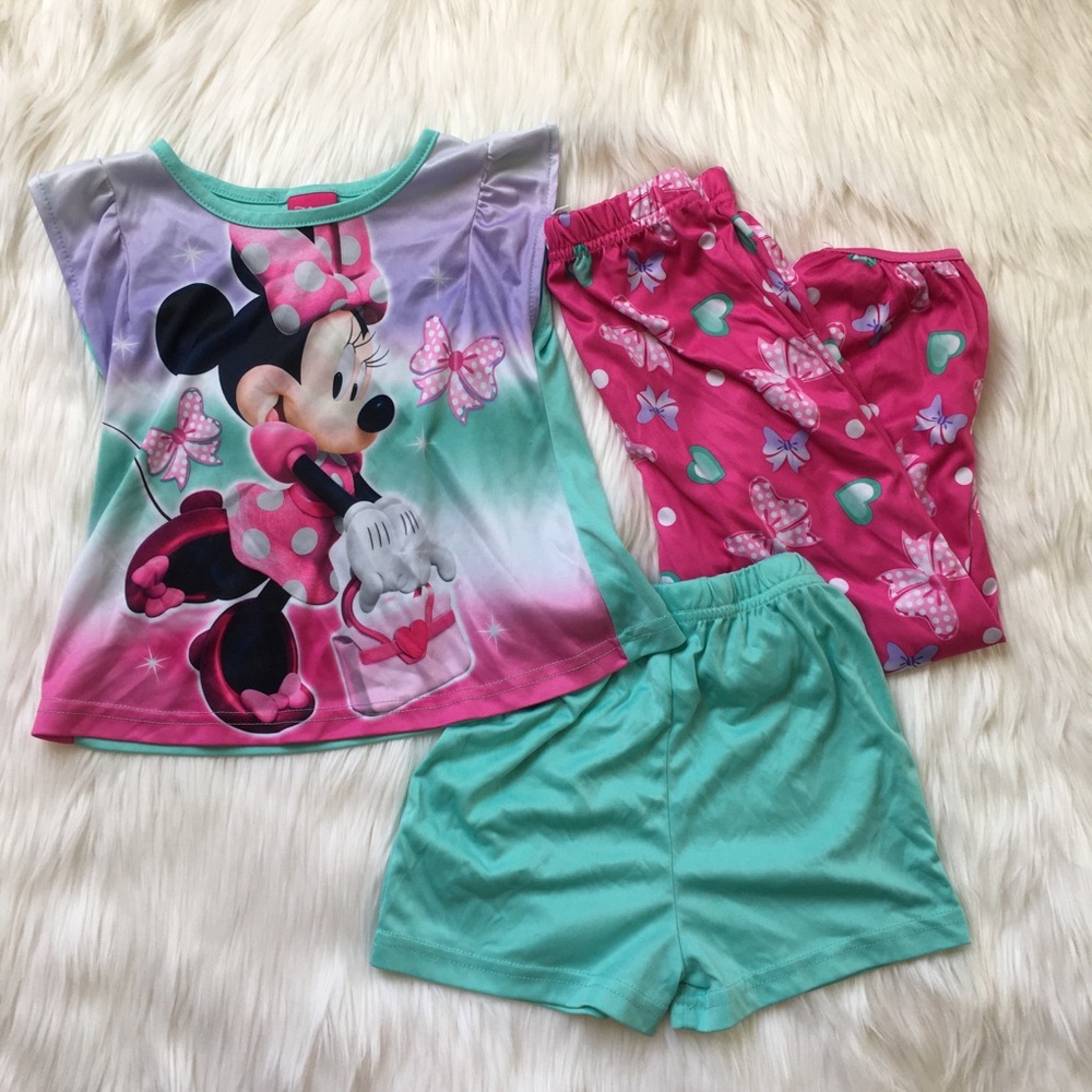 Minnie Mouse pajama set